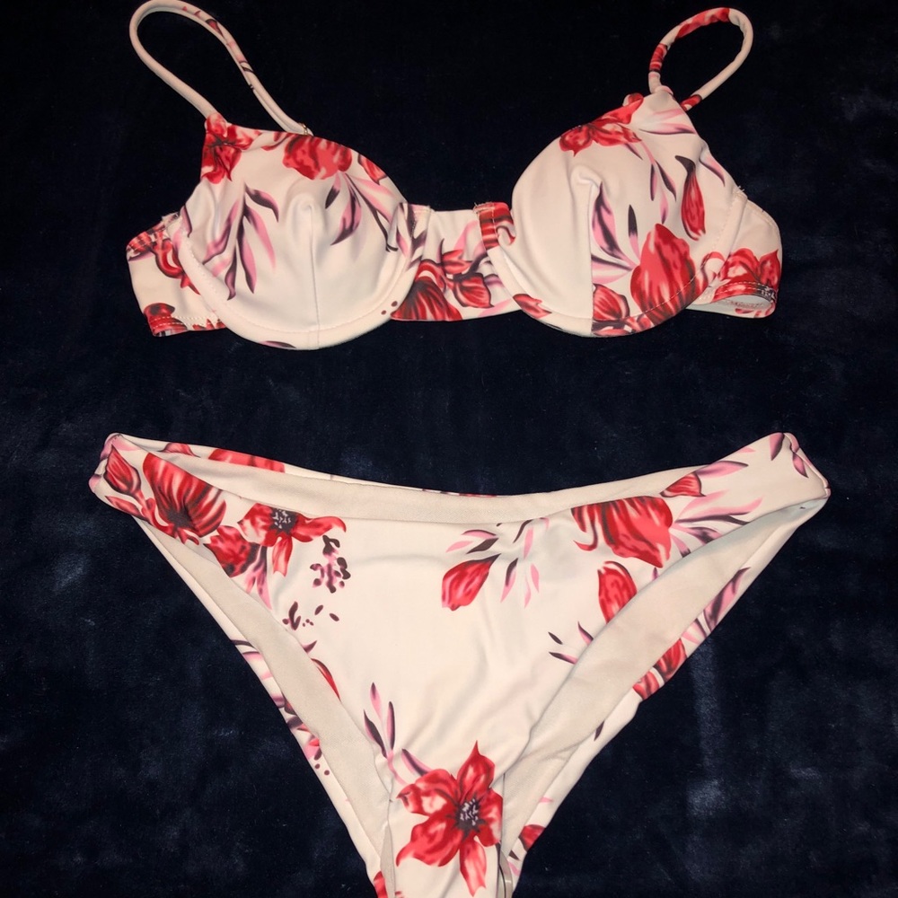 Bathing suit